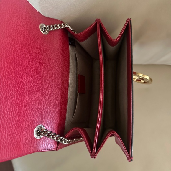 Authentic Gucci Interlocking G Bag - Picture 13 of 16